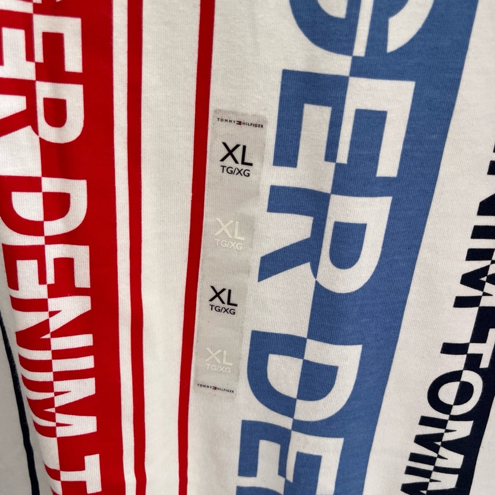 TOMMY HILFIGER 90's Oversized Fit Name Logo Graphic T Shirt Tee Size XL NEW NWOT - Picture 3 of 5